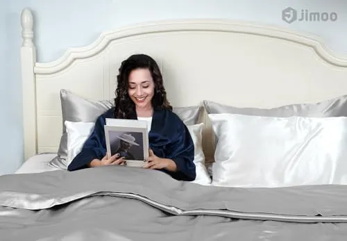 100% Mulberry Silk Pillowcase for Hair and Skin, 22 Momme Natural Silk Pillow Case with Zipper, Both Sided Pure Silk Pillow Cover for Women Mom Men(Silver Grey, Standard 20''×26'')