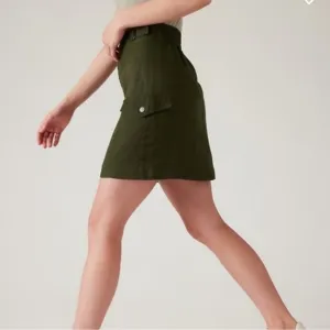 Athleta Voyager Linen Skirt Essential Cargo Pocket - Green - Size 8 - NWT