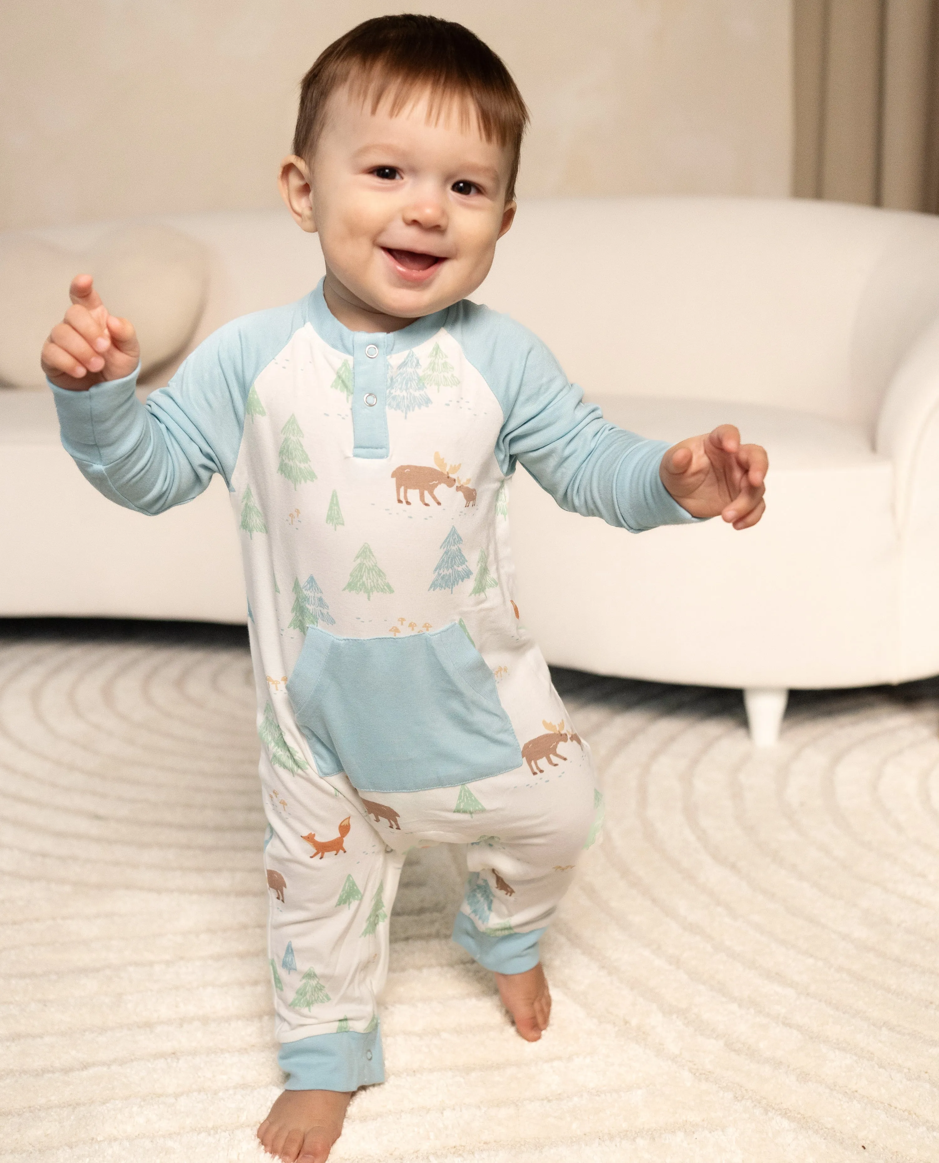Bamboo L/S Romper w/Kangaroo pkt (Moose Woods Print)