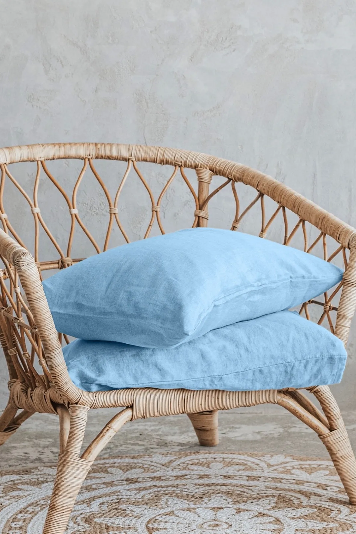 Basic Fitted Sheet, Flat Sheet and 2 Pillowcases Set - Light Blue