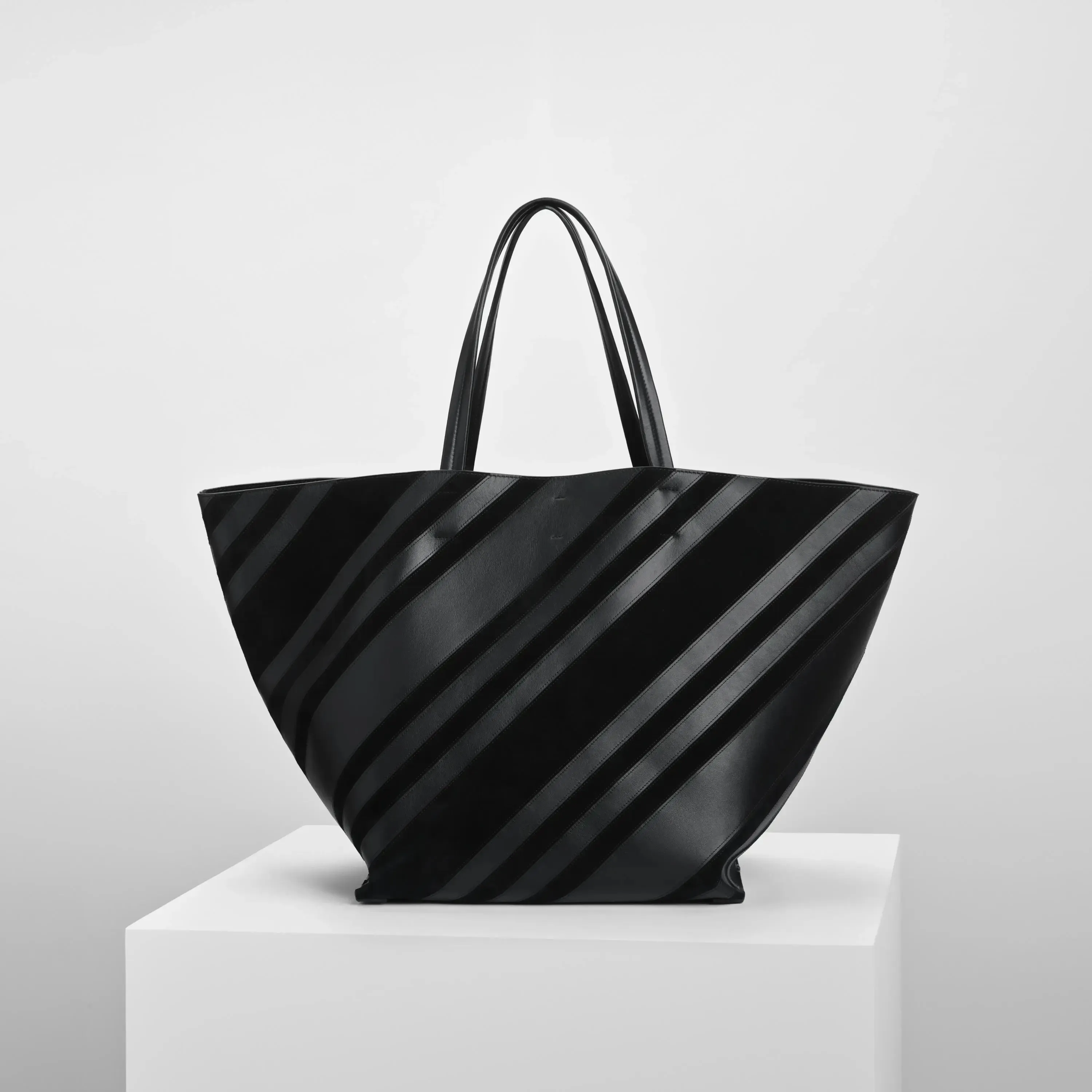 BASKET CABAS | black leather and suede with silver