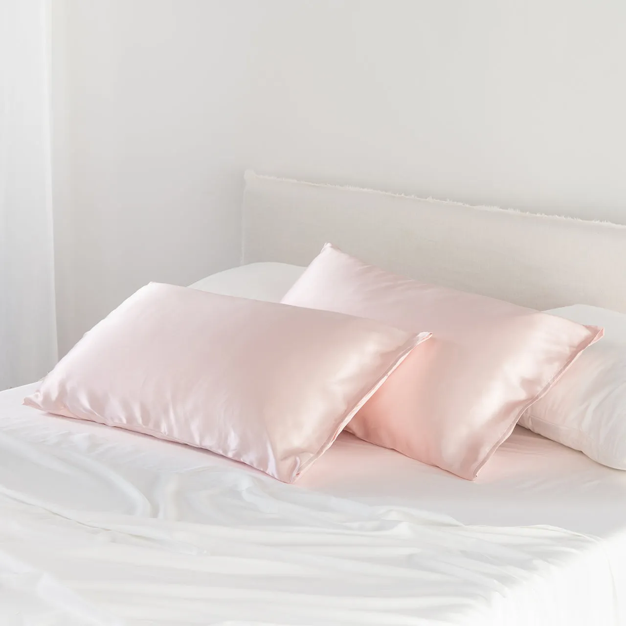 Beauty Silk Pillowcase Twin Pack Hotel Collection by Robinsons