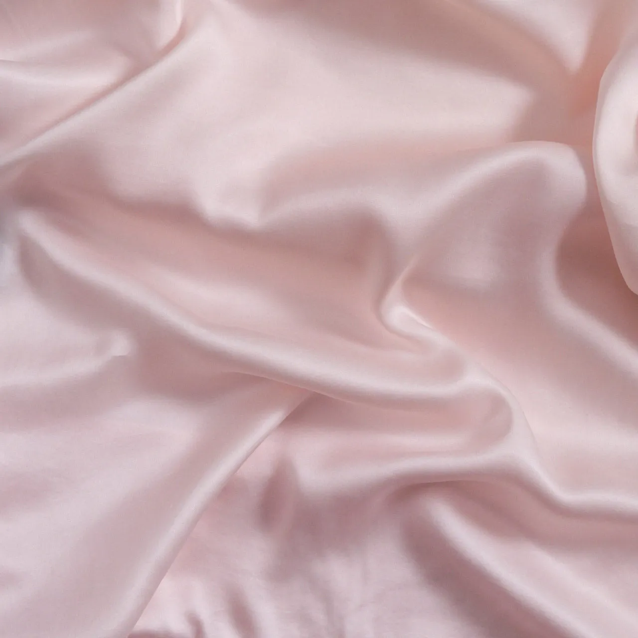 Beauty Silk Pillowcase Twin Pack Hotel Collection by Robinsons