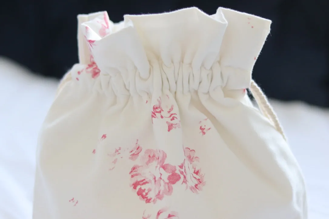 Cerise Luxury Make-Up Bag