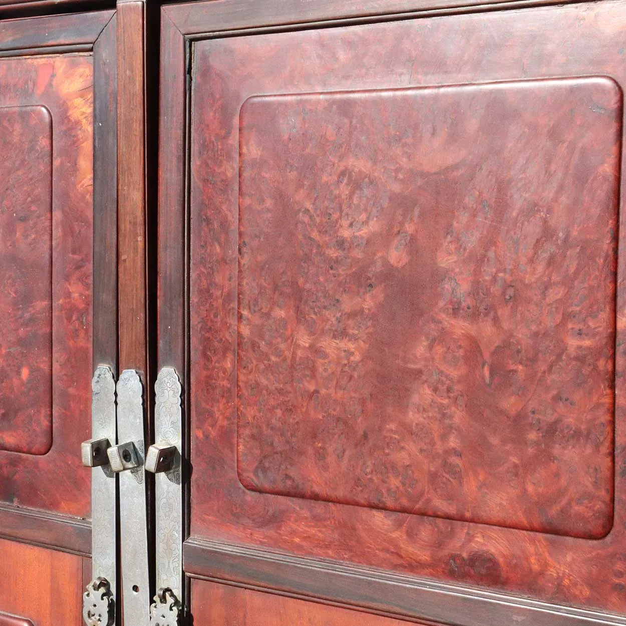 Chinese Qing Rosewood and Burled Hardwood Cabinet