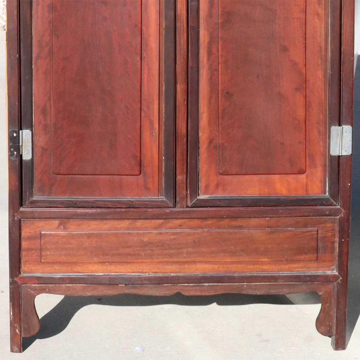Chinese Qing Rosewood and Burled Hardwood Cabinet