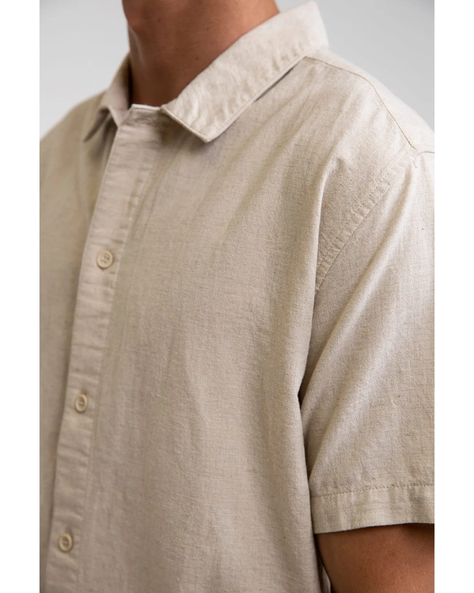 CLASSIC LINEN SS SHIRT