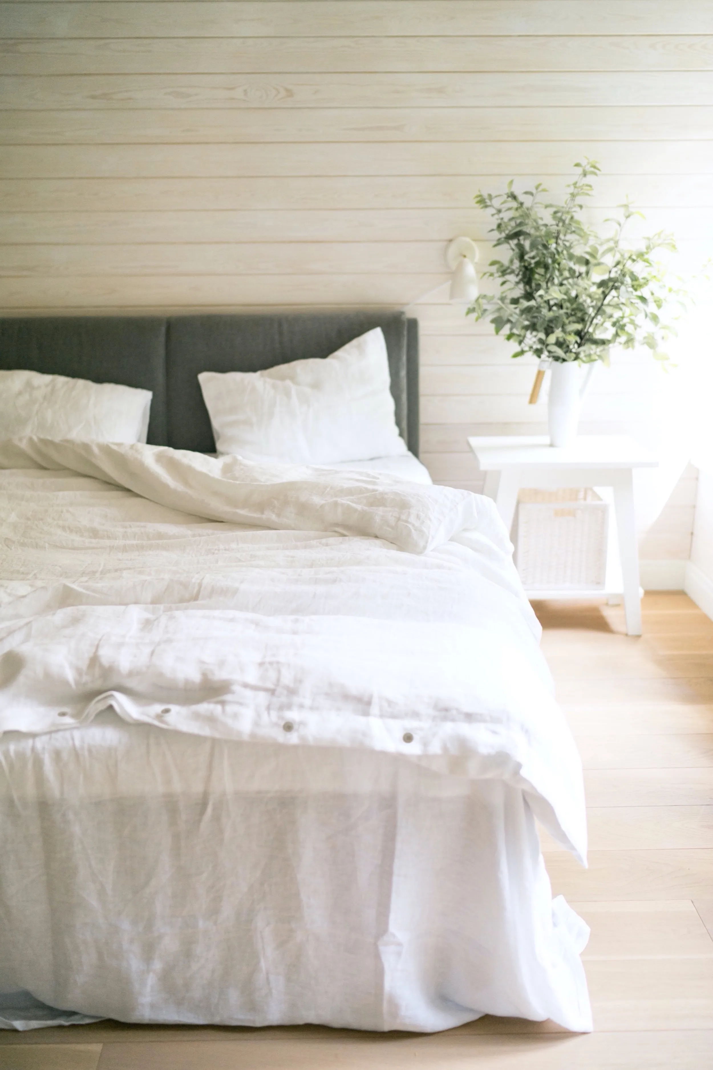 Coconut Buttons Duvet Cover and Pillowcases Set - White