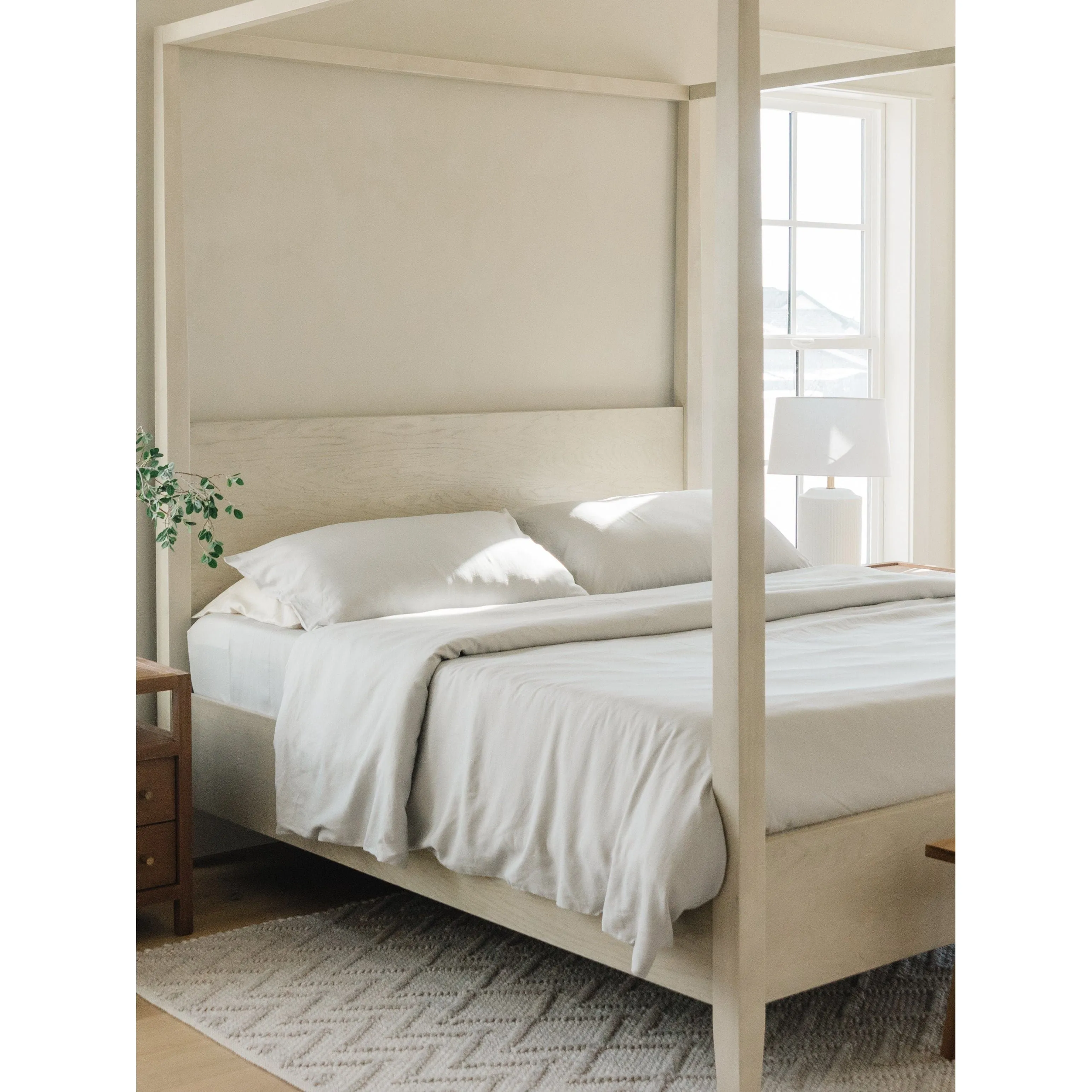 Cozy Earth Linen Bamboo Duvet Cover Available In Queen and King Sizes
