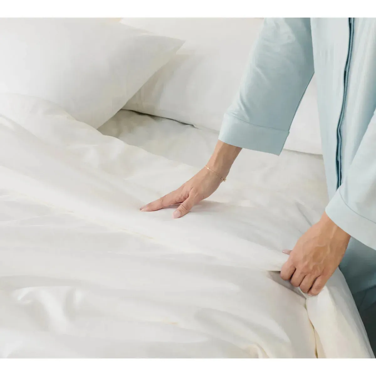 Cozy Earth Linen Bamboo Duvet Cover Available In Queen and King Sizes