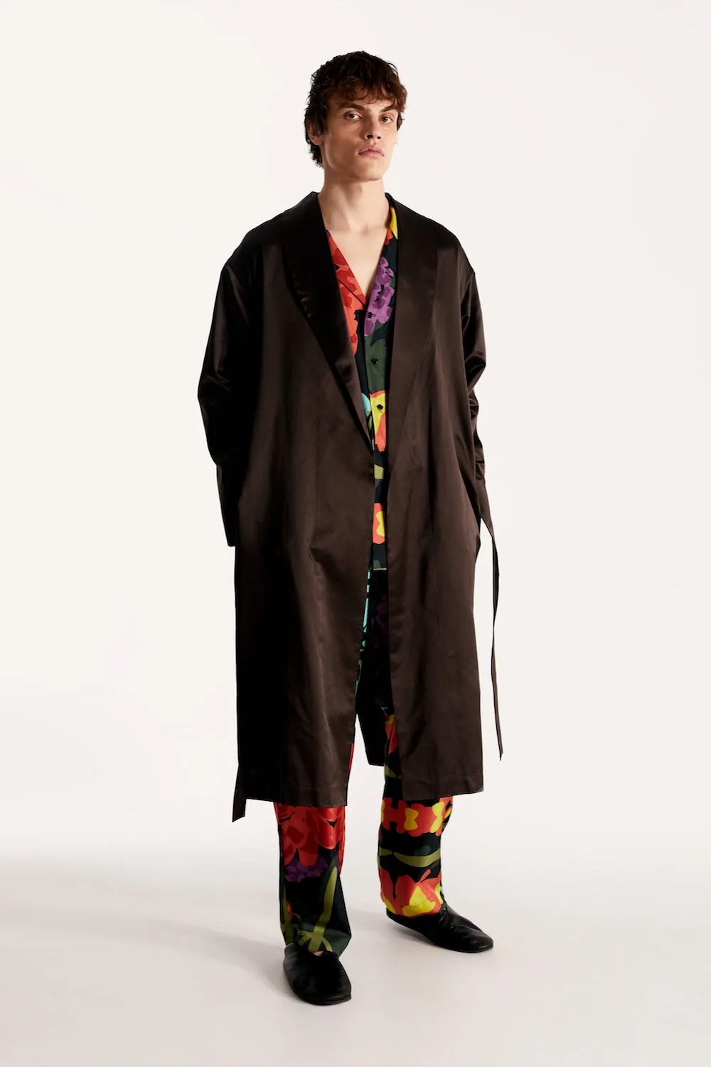 Crispy silk man wrap-coat with a relaxed fit