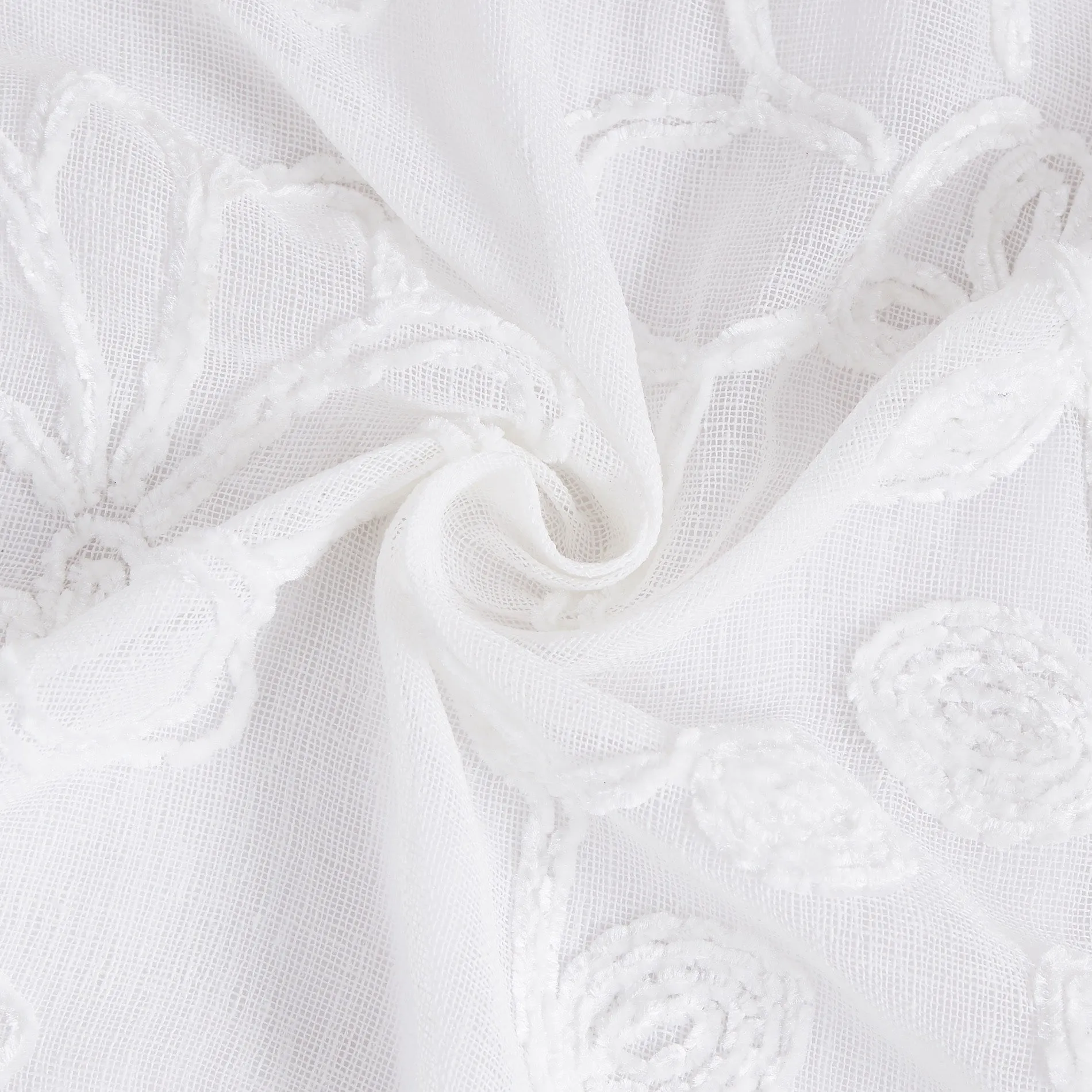 Dainty Home Rita 3D Linen Look Textured Floral 3D Chenille Designed Fabric Shower Curtain