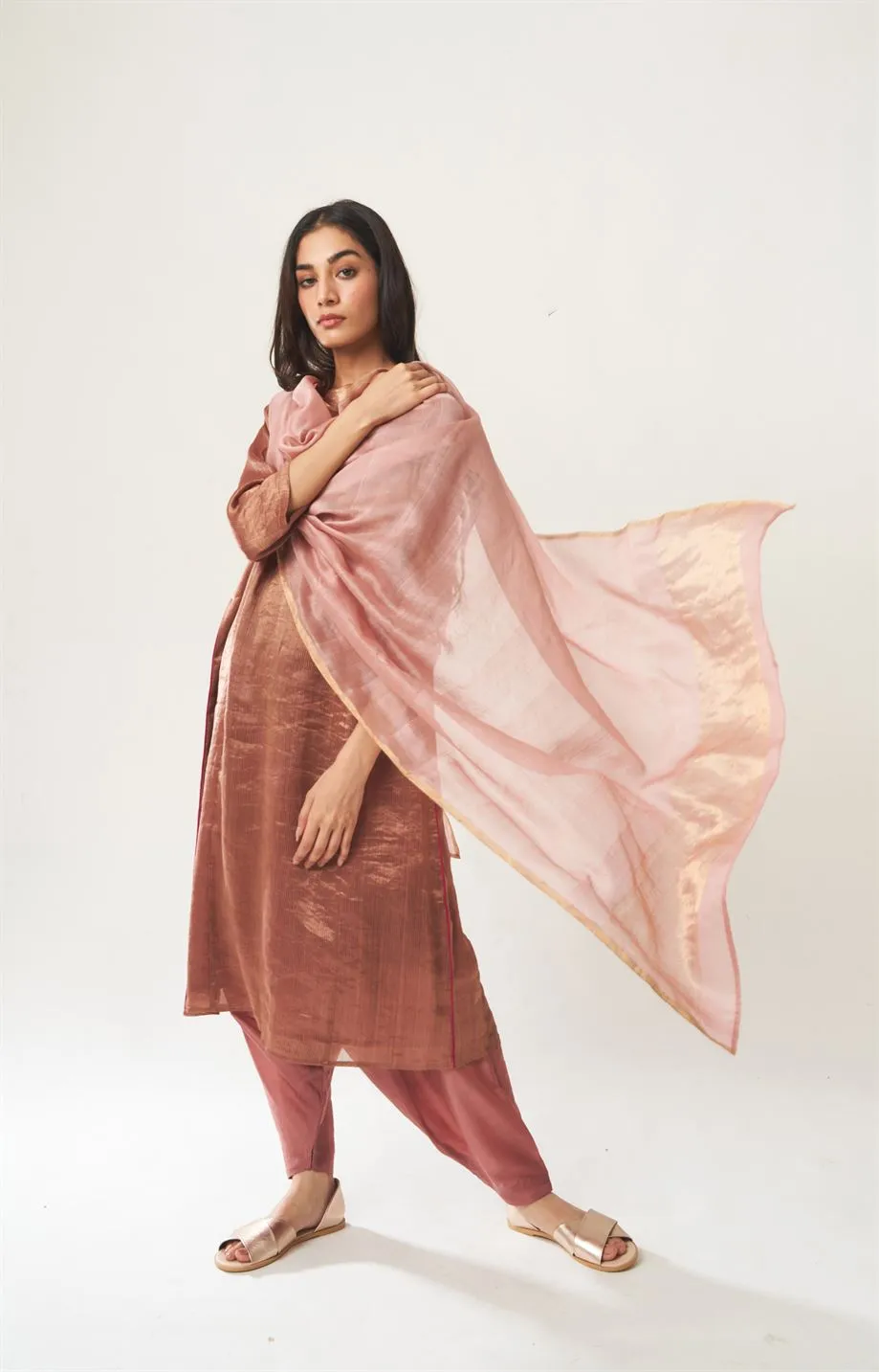Dot   I   Kurta-Salwar-And-Dupatta
