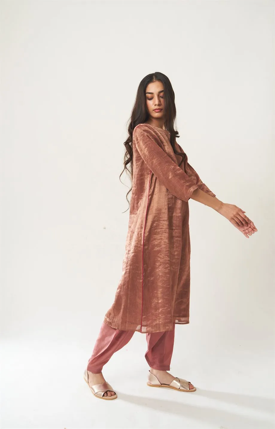 Dot   I   Kurta-Salwar-And-Dupatta
