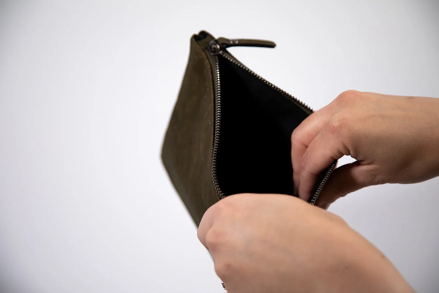 Estoril Clutch Bag - KHAKI
