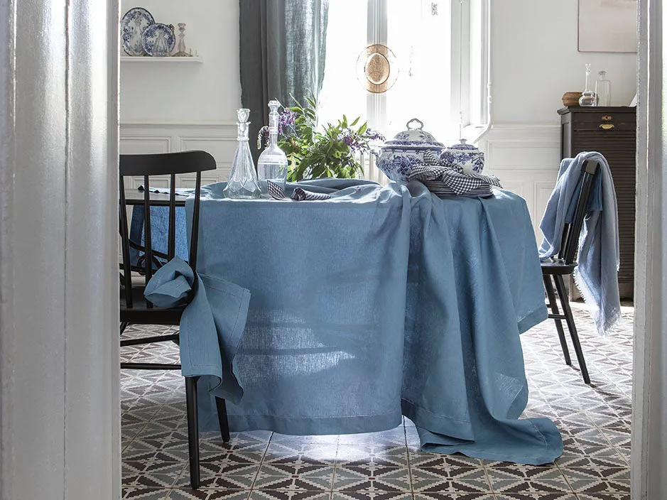 florence tablecloth & tablerunner