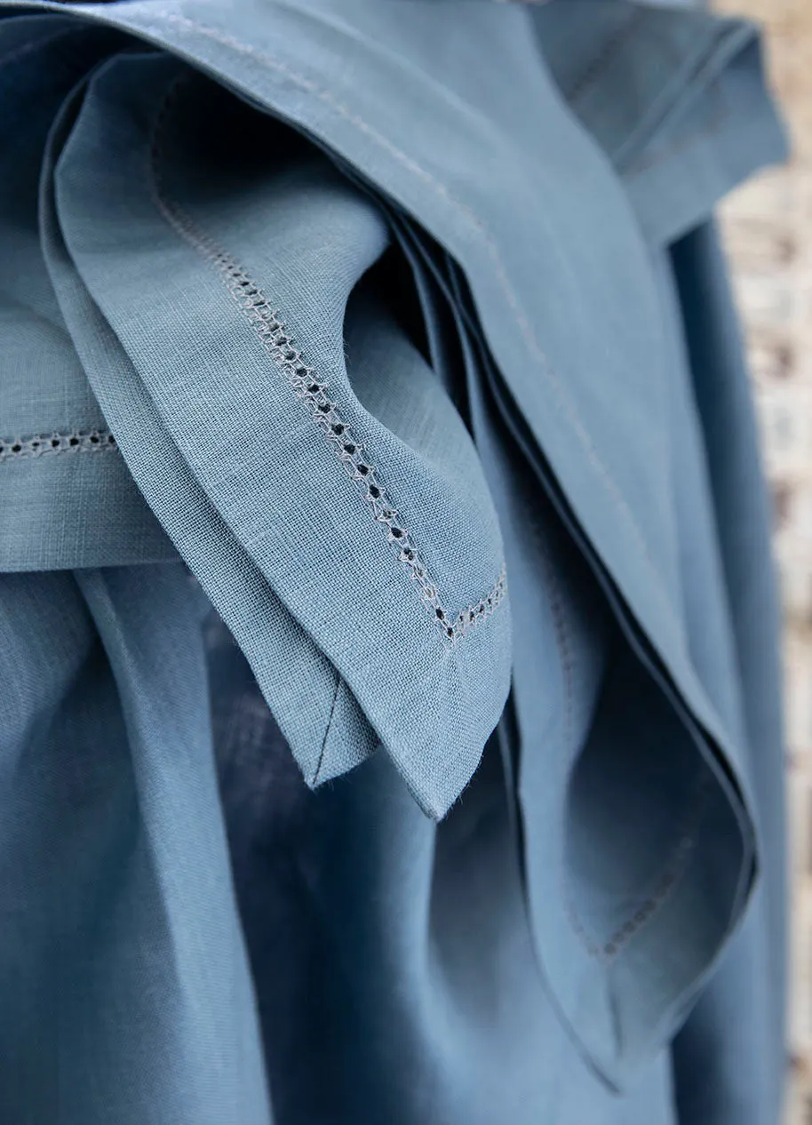 florence tablecloth & tablerunner