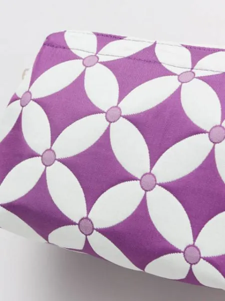 FUKURE-ORI Matelasse Pouch - Traditional Komon Pattern