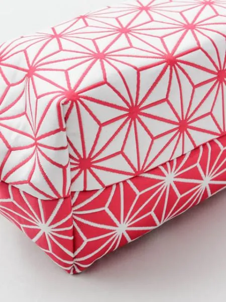 FUKURE-ORI Matelasse Pouch - Traditional Komon Pattern