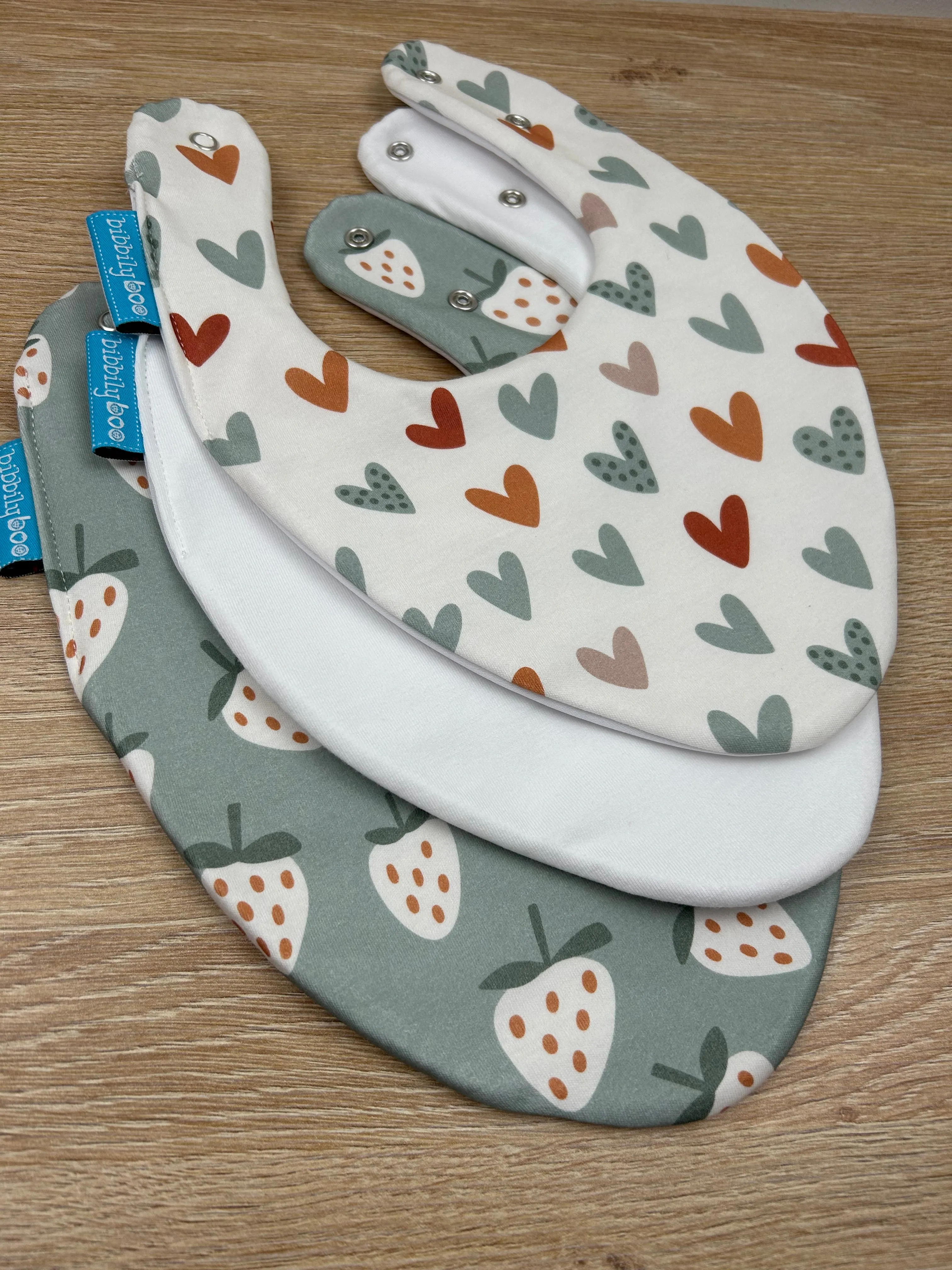 Hearts Waterproof Dribble Bib