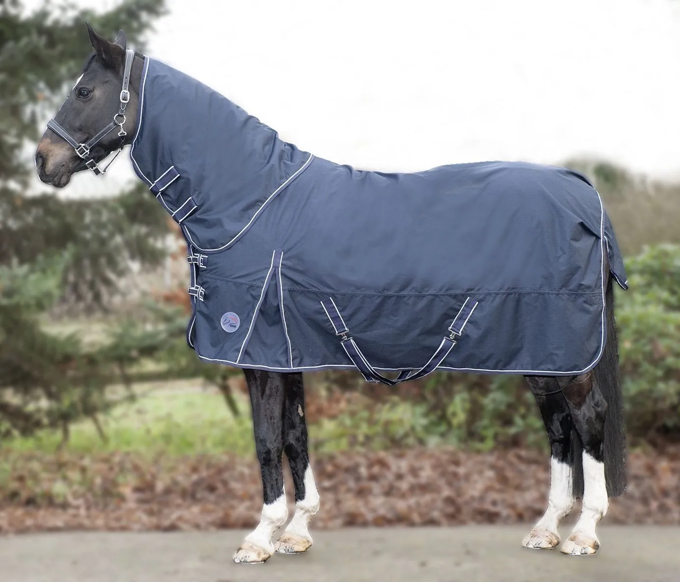 HKM Turnout Rug Starter 300G Filling