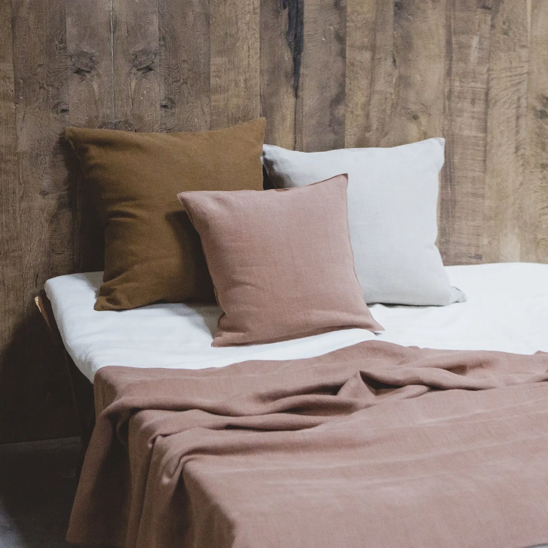 hudson pillow cover