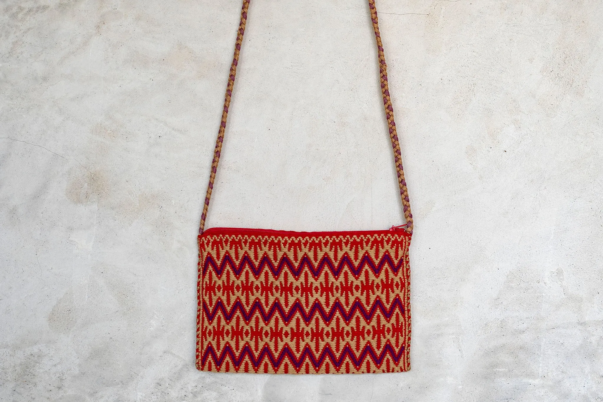 Larrainzar Pouch
