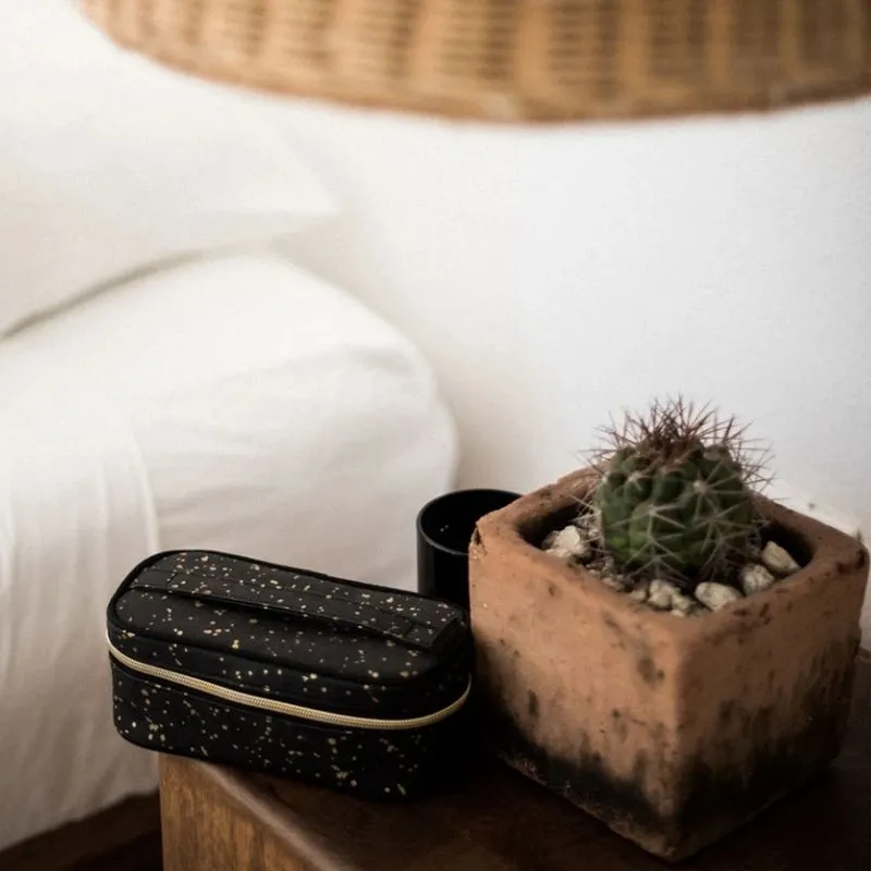 Linen Beauty Poche