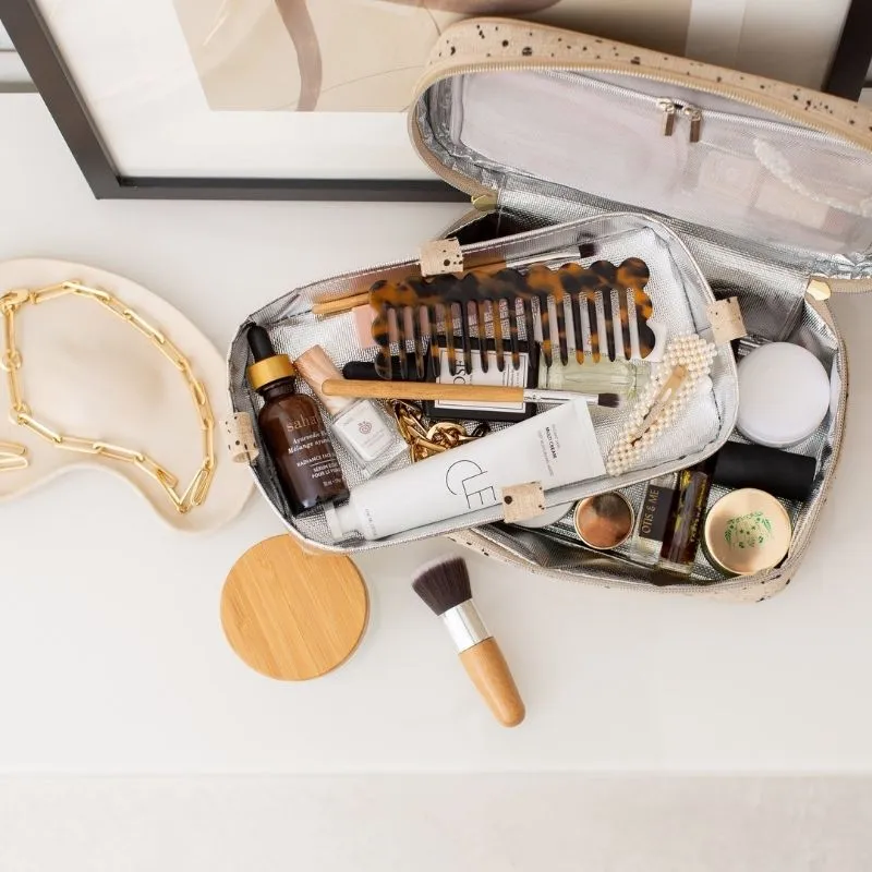 Linen Beauty Poche