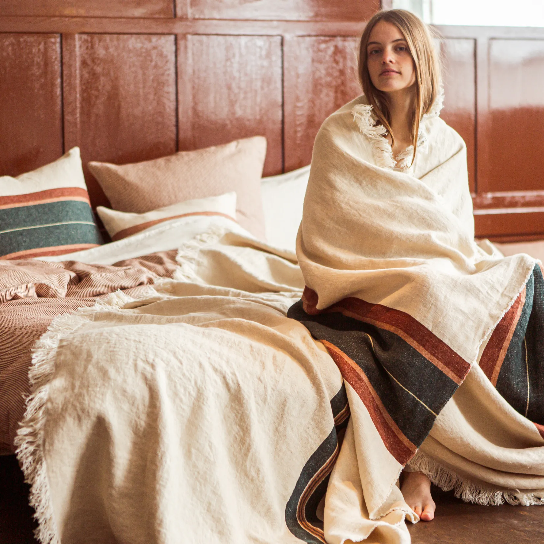 lys coverlet