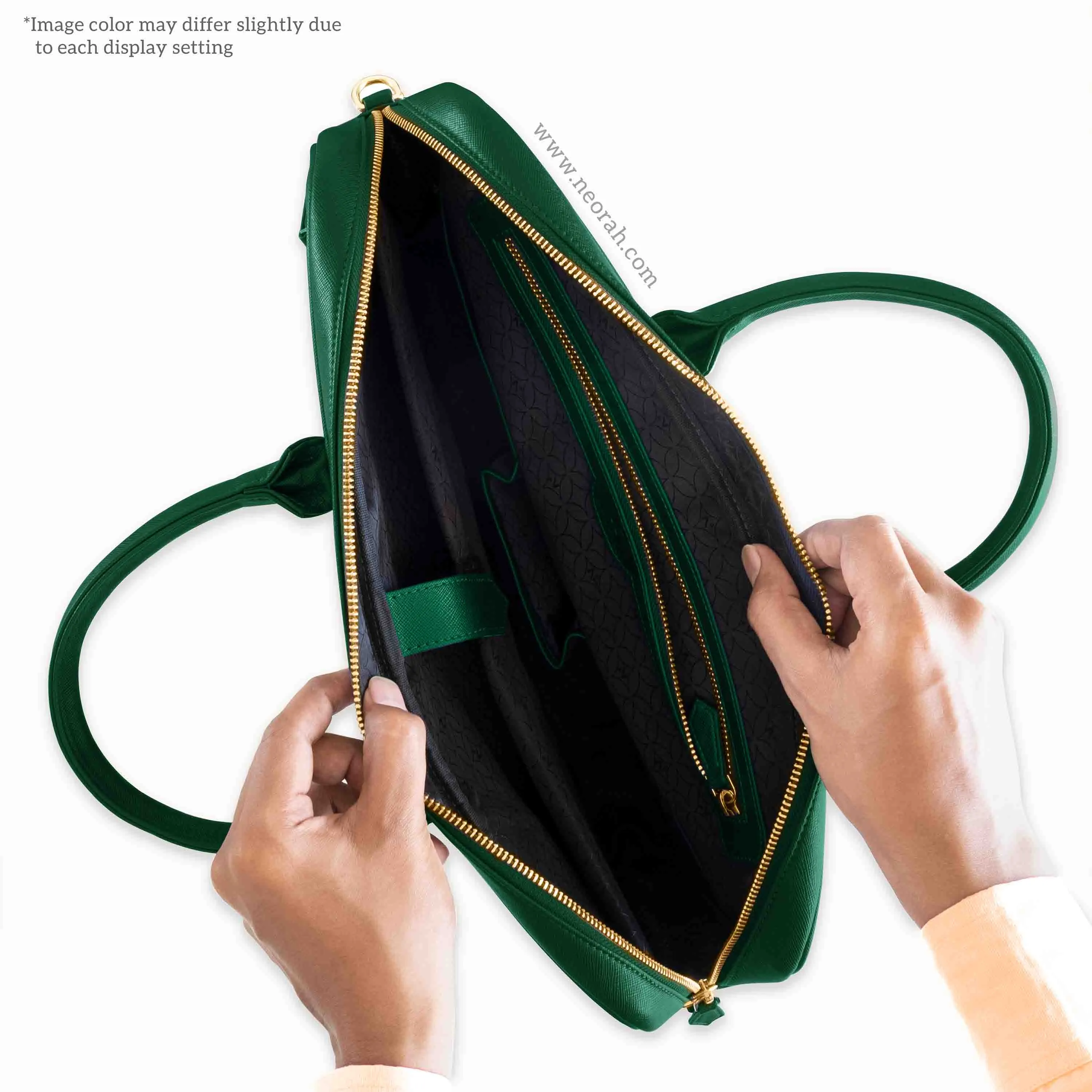 MESSENGER BAG