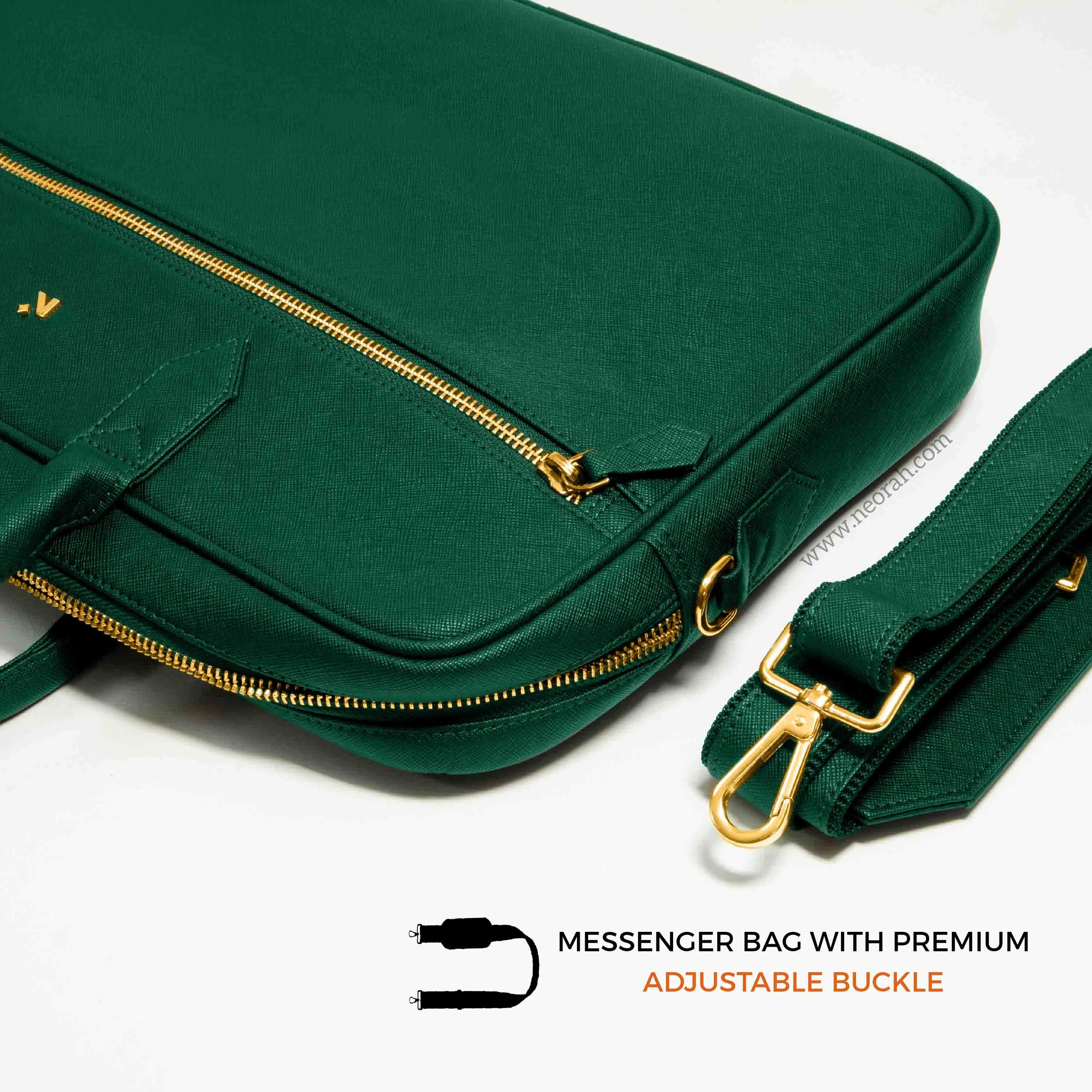 MESSENGER BAG