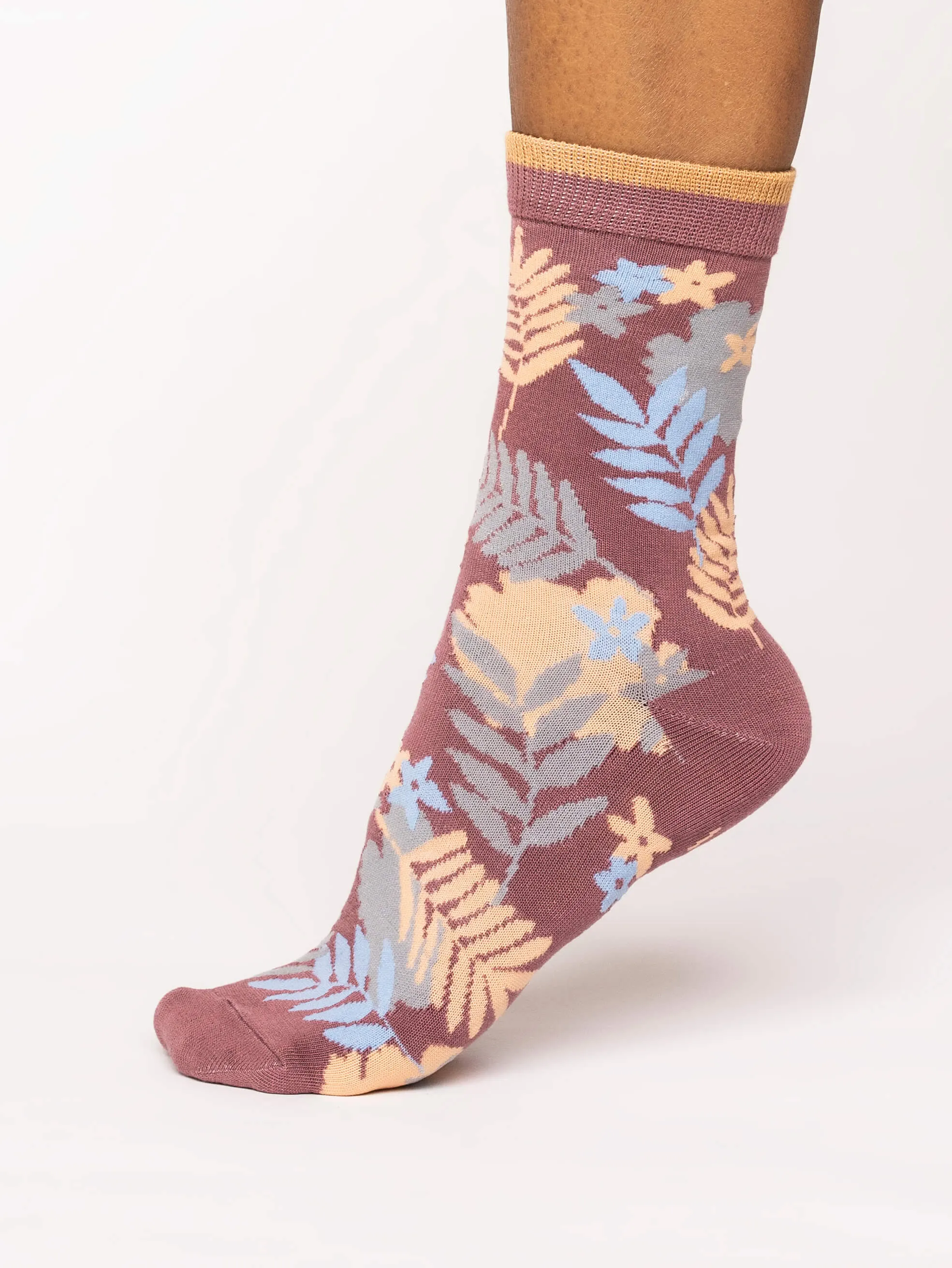 Palm Leaf Bamboo Socks in Purple by Thought, Size 4-7