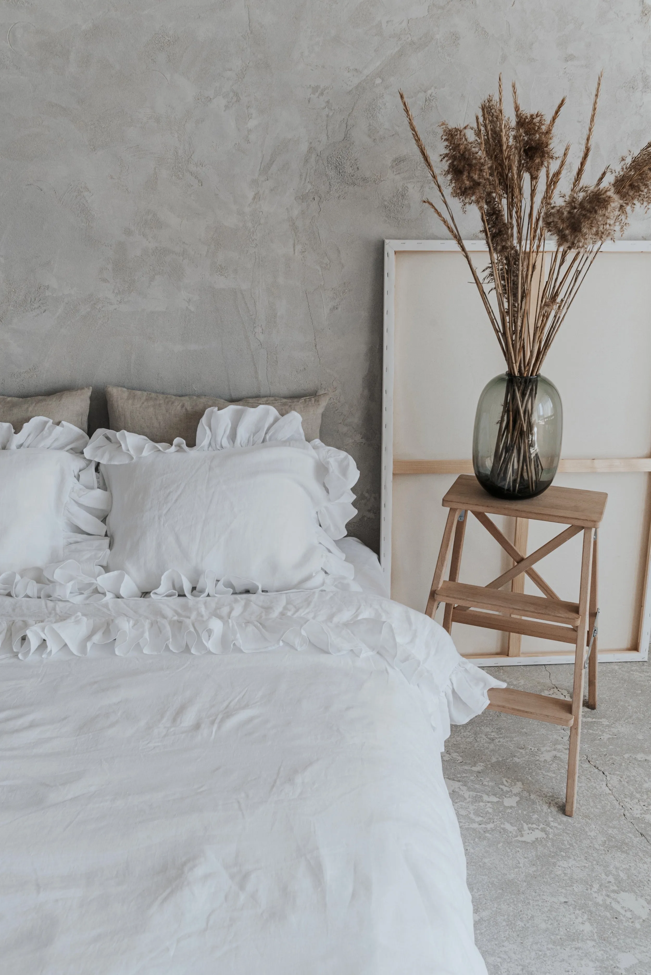 Ruffle duvet cover - white