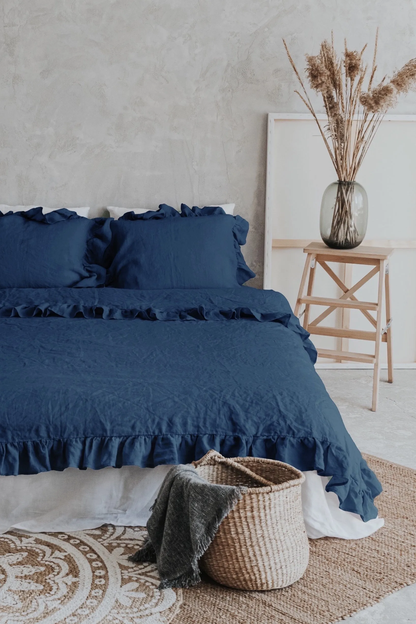 Ruffle Pillowcases Set - Dark Blue