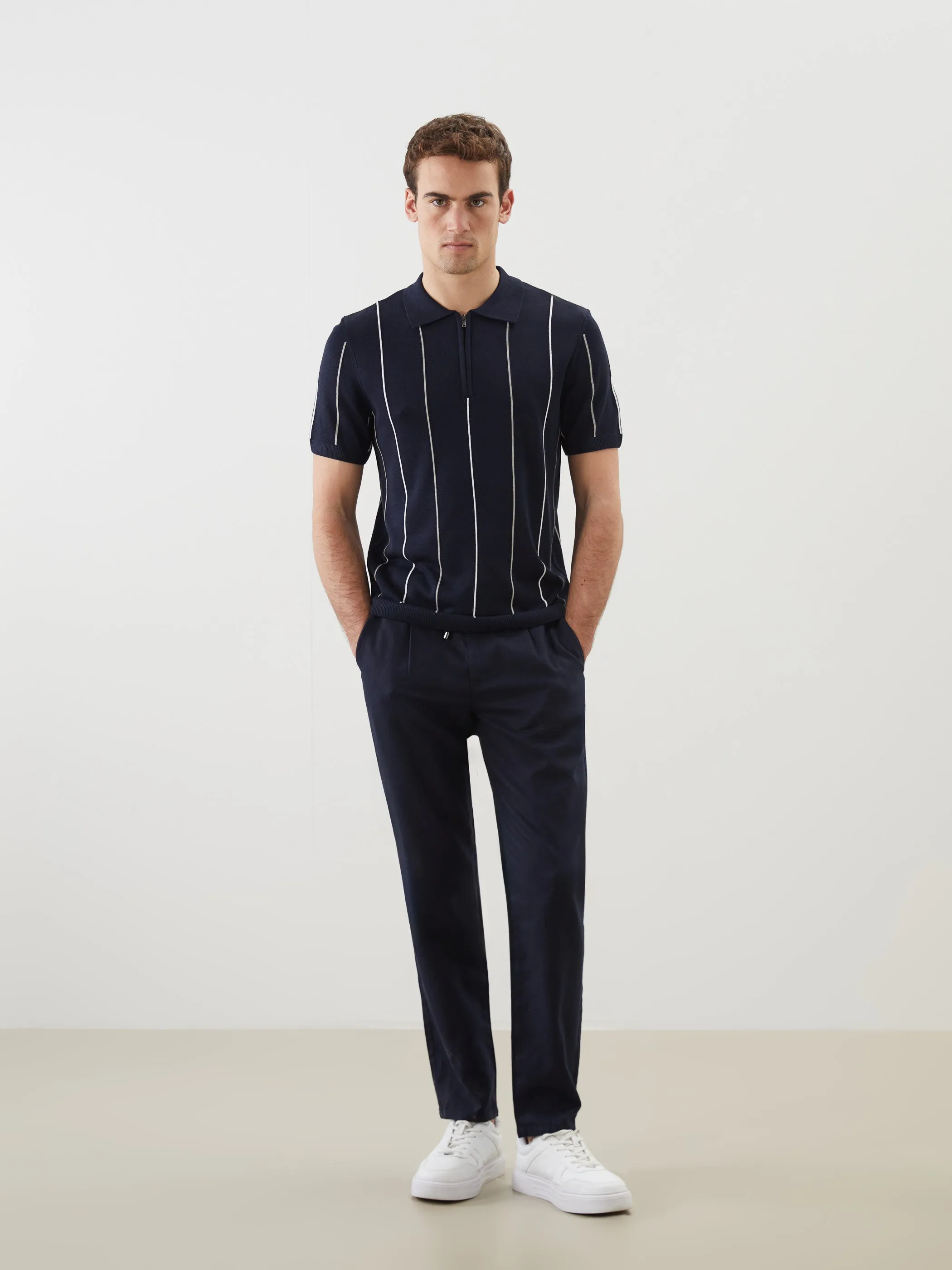Slim Fit Linen Blend Men Trousers