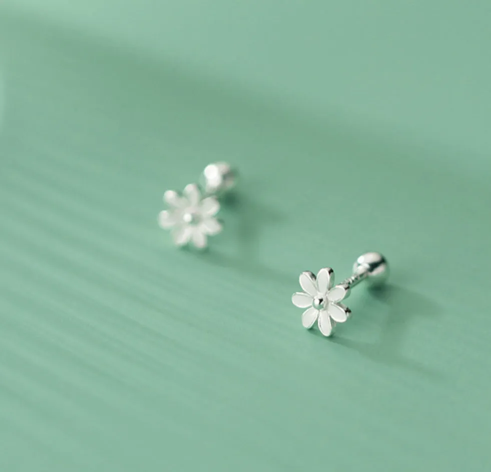 Small flower Screw back Studs Earrings - ESB030