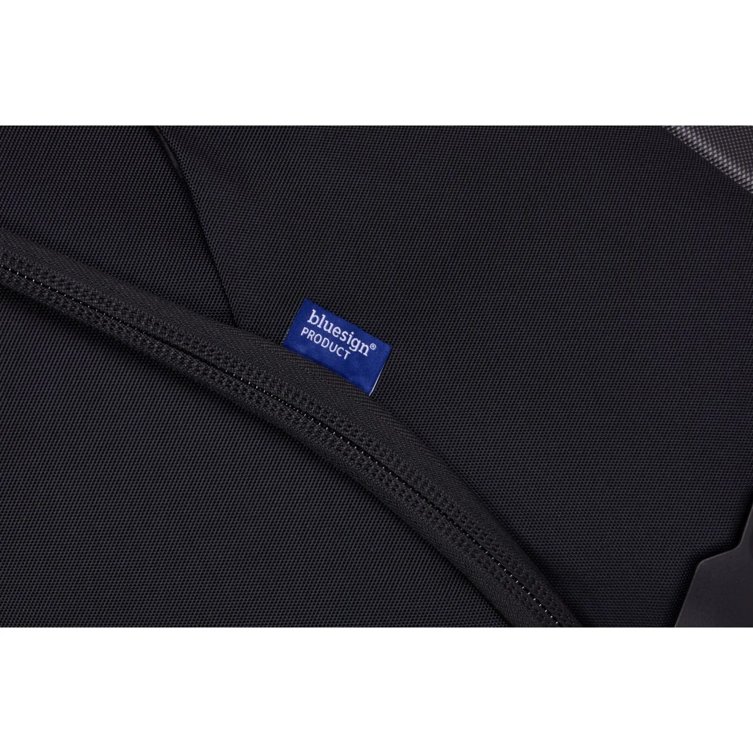 Thule Subterra 2 Checked Spinner 68cm Luggage