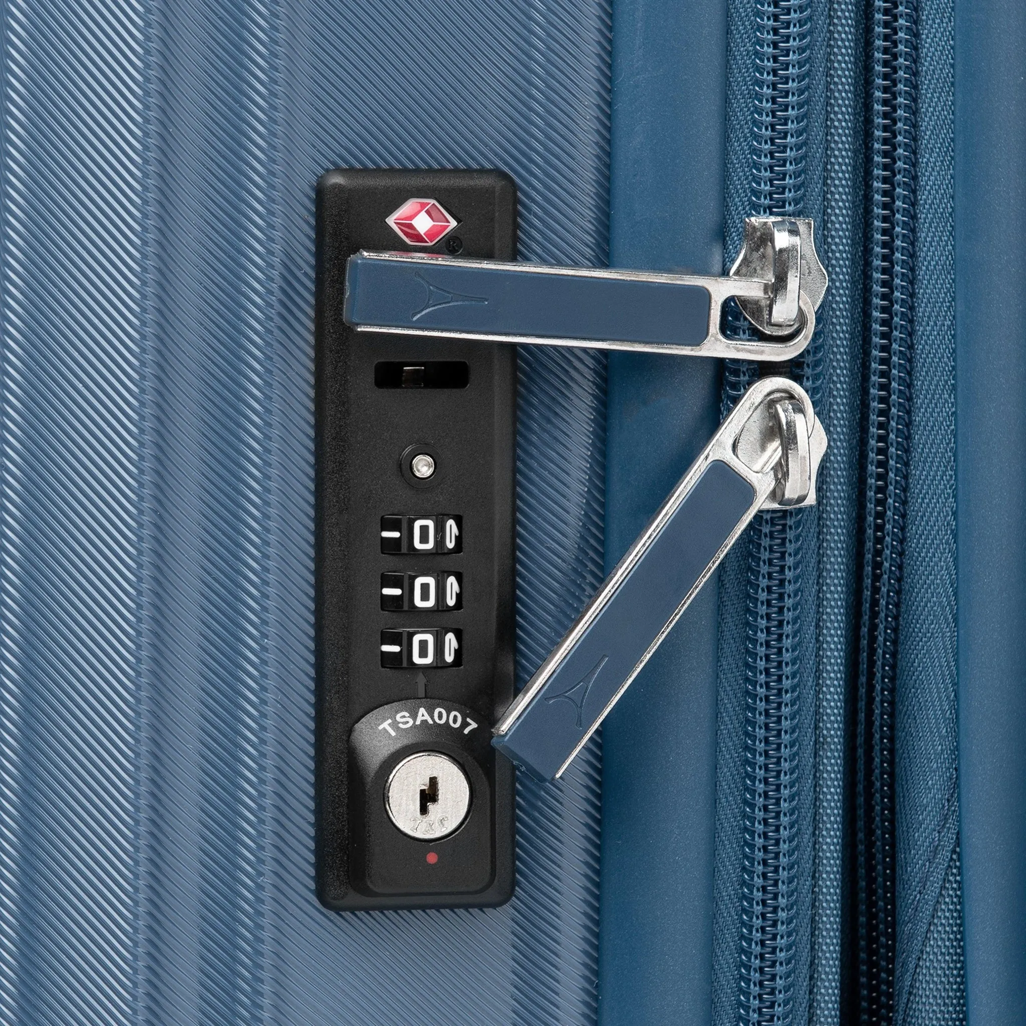 Travelpro Maxlite Air Large Check-In Expandable Hardside Spinner
