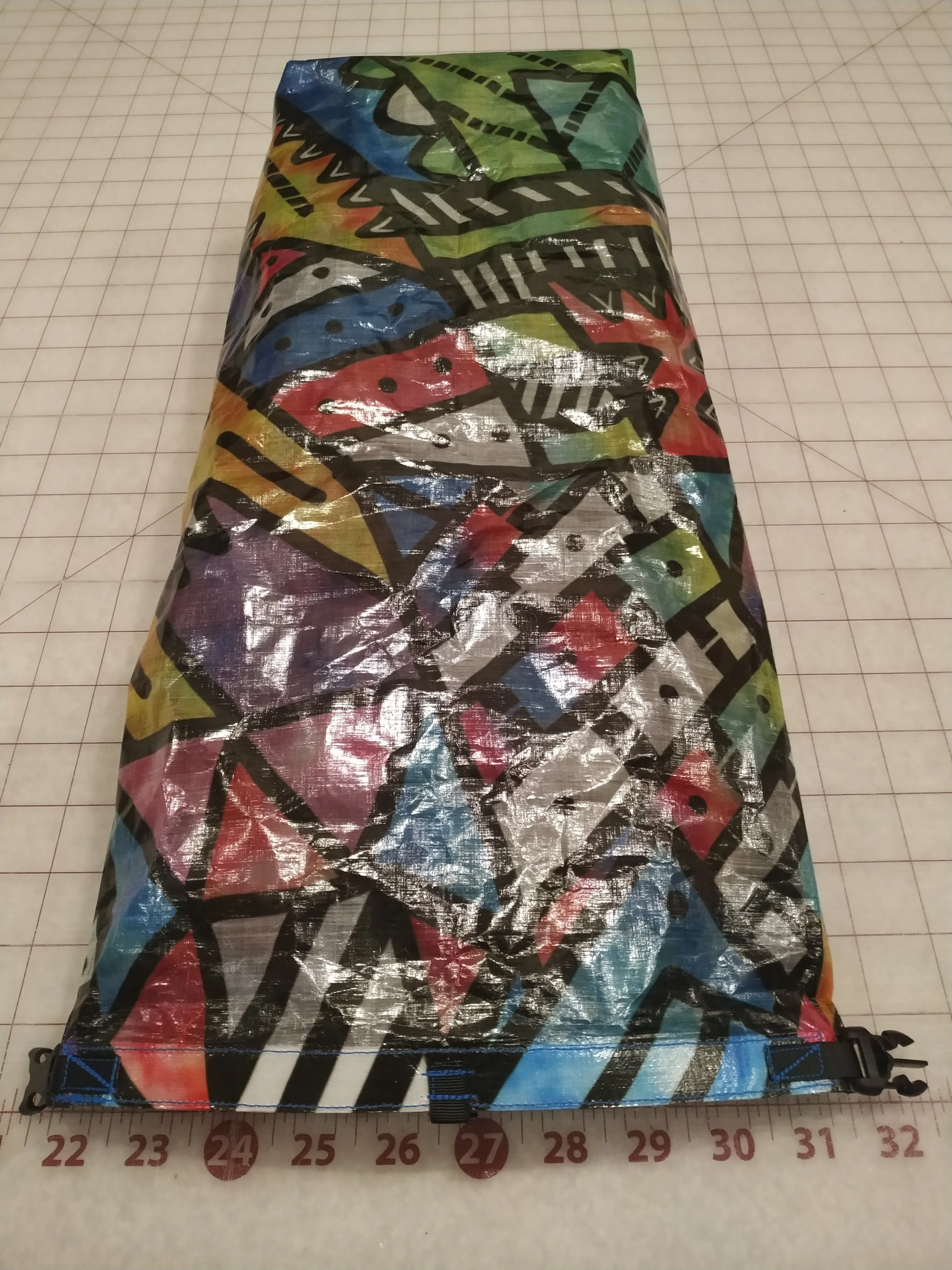 Ultralight Medium Dry Bag - Coloring Book Dyneema