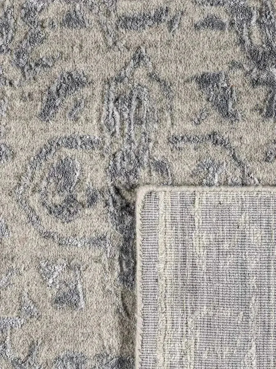 Vienna 46 Beige Transitional Wool Rug