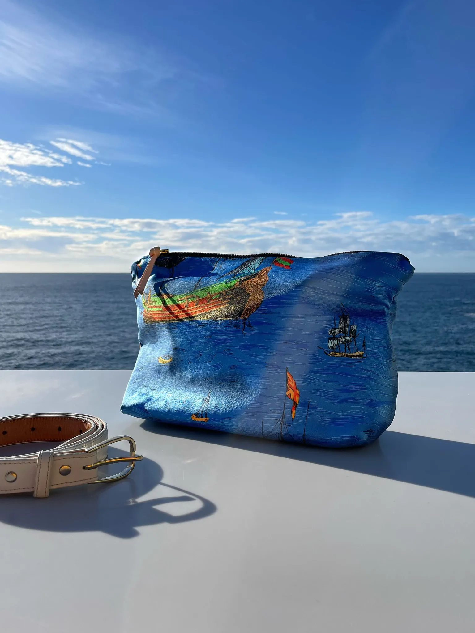 Voleuse Pouch
