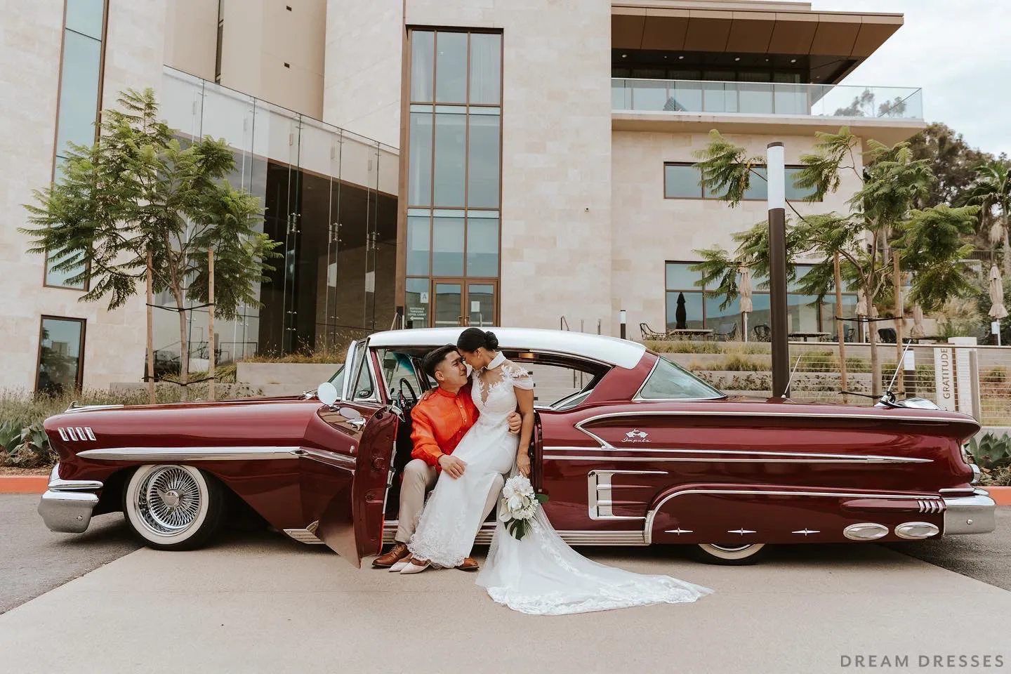 White Bridal Ao Dai | Modern Vietnamese Wedding Dress (#ILIANA)