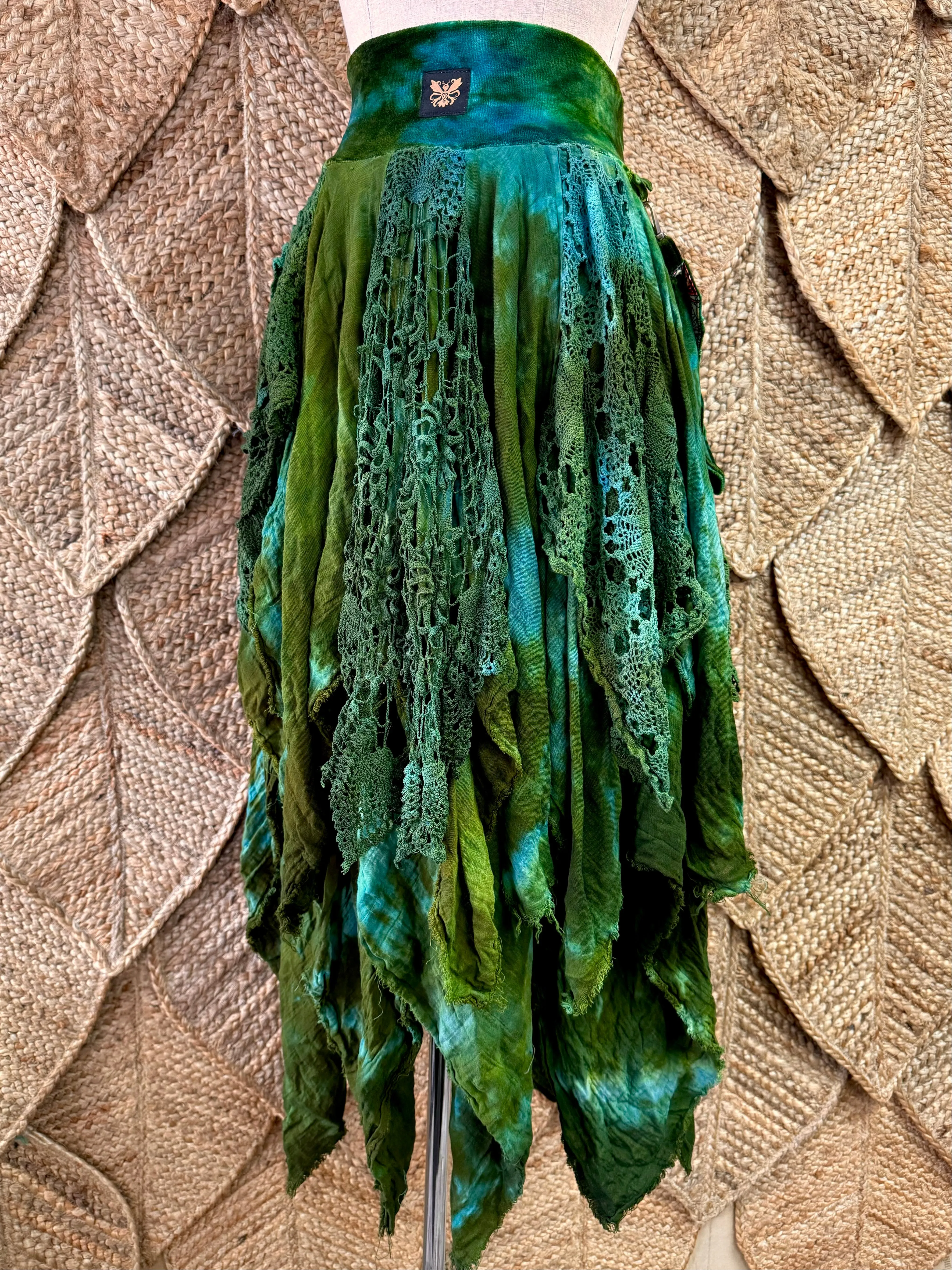 Wildcrafted Skirt (M/L)