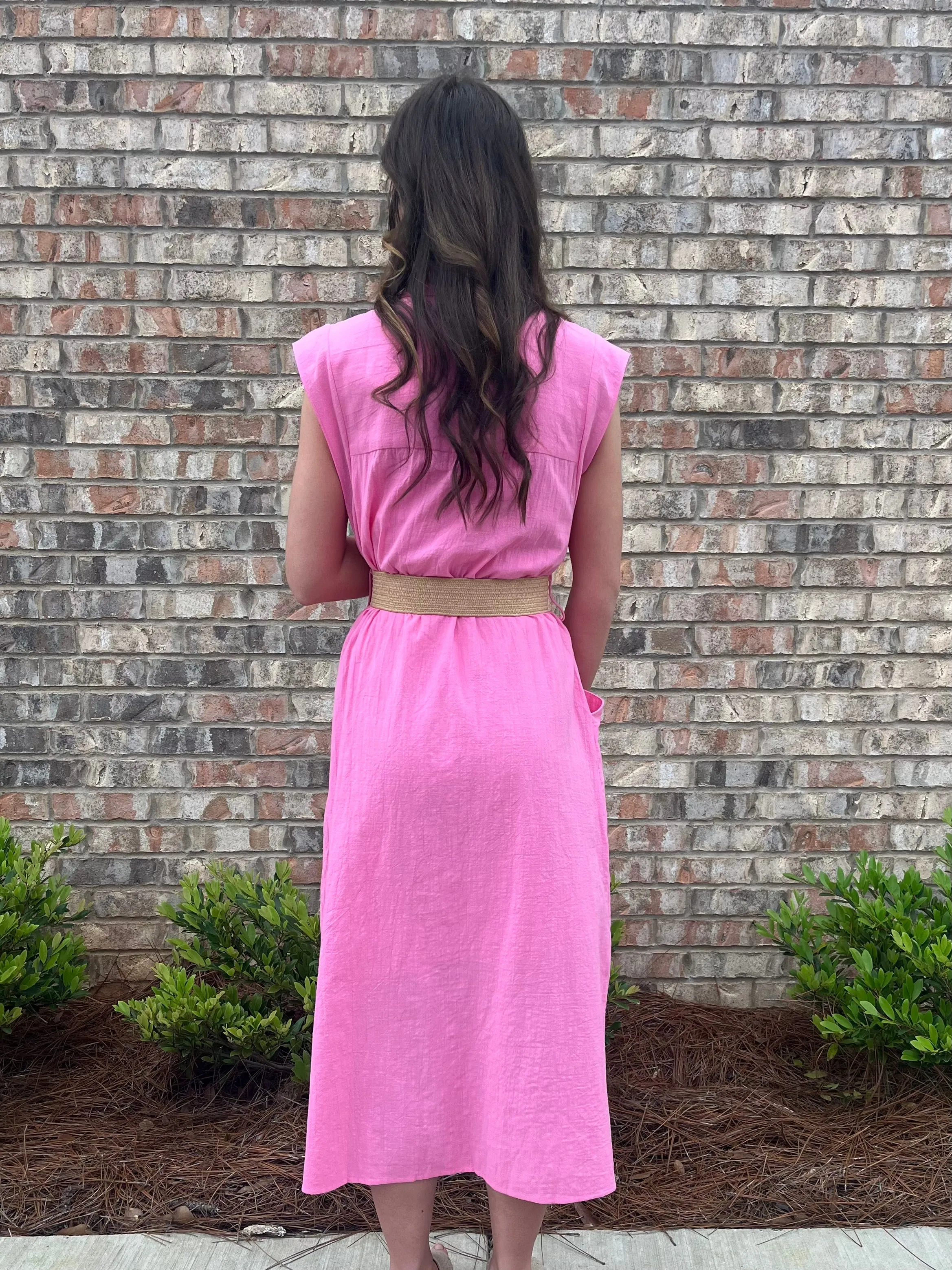 Work outside sleeveless midi dress